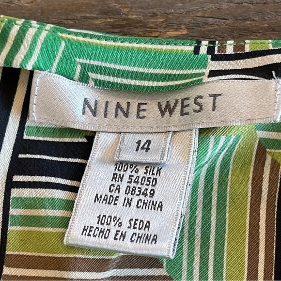 Nine West Tank Top 100% Silk Cami Camisole Green Boho Office Summer Spring New - Picture 10 of 11